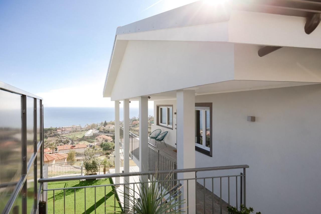 Villa La Matta Apartments And Luxury Suites Санремо Екстер'єр фото